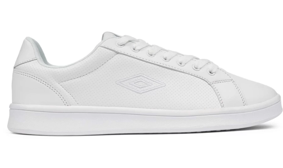 Umbro Women's Classic Cup Perf Trainers in White / White - Retro Soccer Shoes