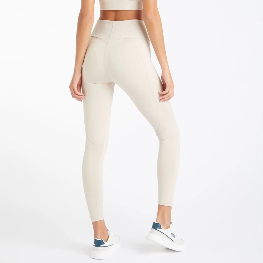 Umbro Women's Pro Training 7/8 Leggings in Silver Gray - High-Performance Workout Tights
