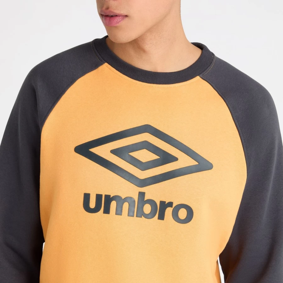 Umbro Men's Core Raglan Sweatshirt - Blazing Orange & Collegiate Blue Long Sleeve Pullover