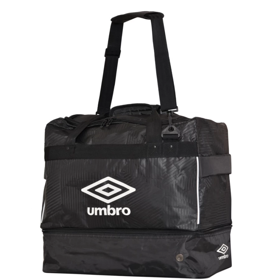 Umbro Kids Black & White Maxium Holdall Junior - Durable Sports Bag for Children