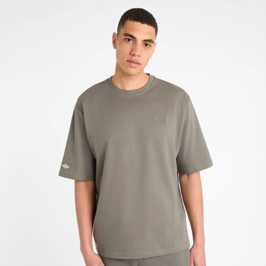 Umbro Men's Gunmetal Oversize Sports T-Shirt - Athletic Fit Casual Tee