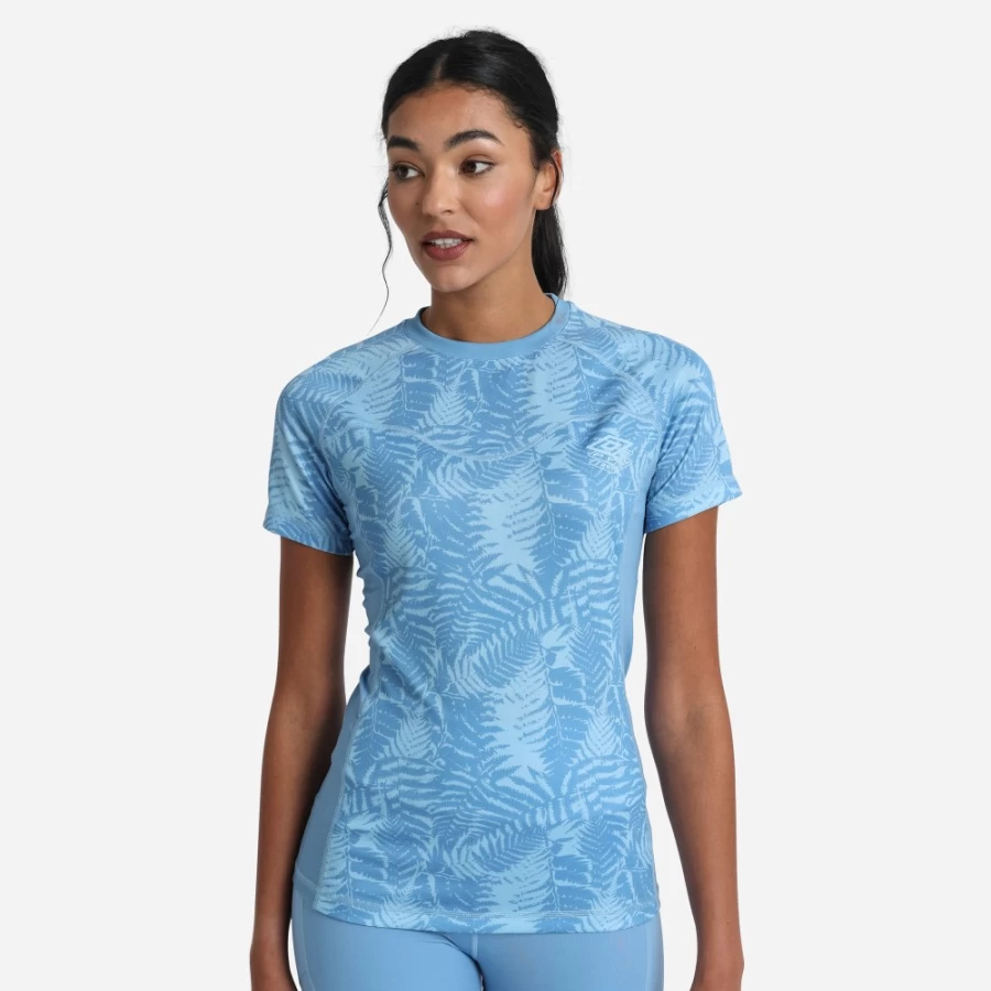 Umbro Women's Pro Training Printed Poly Tee - Allure / Clear Sky Athletic Top