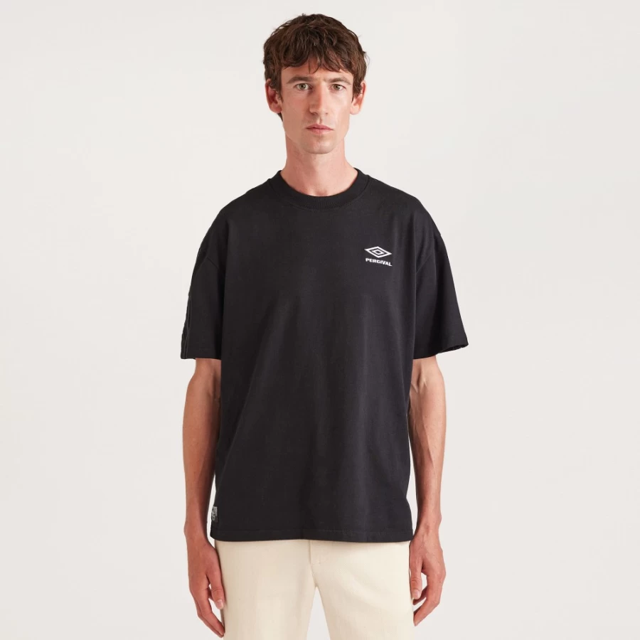 Umbro Men's Black Percival Off-Field Training Tee - Football Practice Top