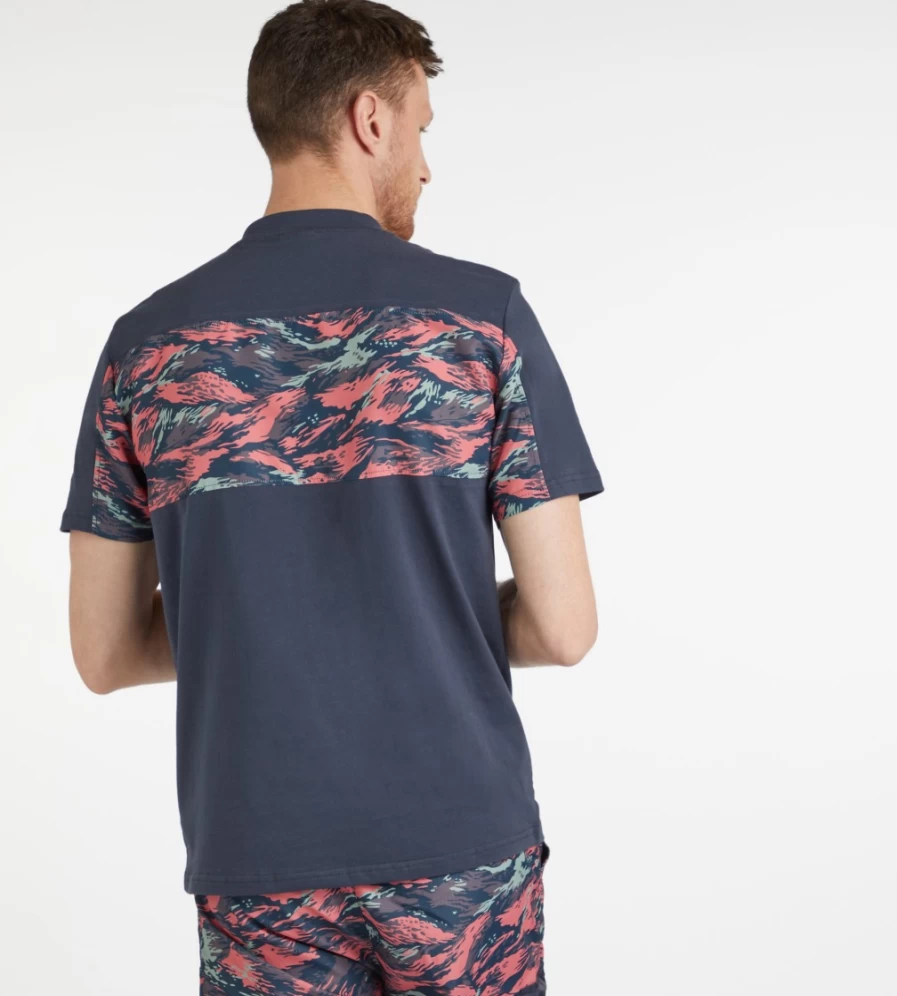 Umbro Men's Resort Crew Tee - Indian Ink & Pink Lift Casual T-Shirt