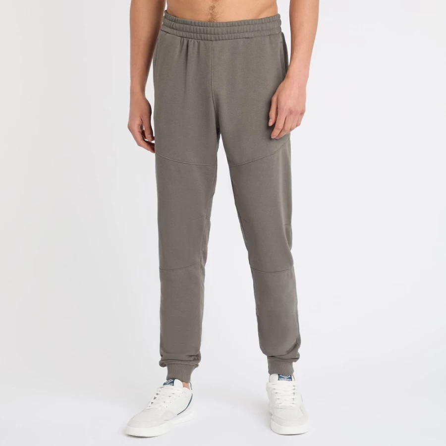 Umbro Men's Gunmetal Sports Style Pants - Athletic Comfort & Performance