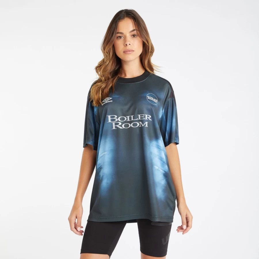 Umbro Men's Black Boiler Room Football Jersey - Official Retro Soccer Shirt